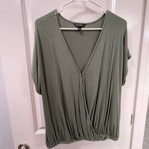 Banana Republic olive green flattering top